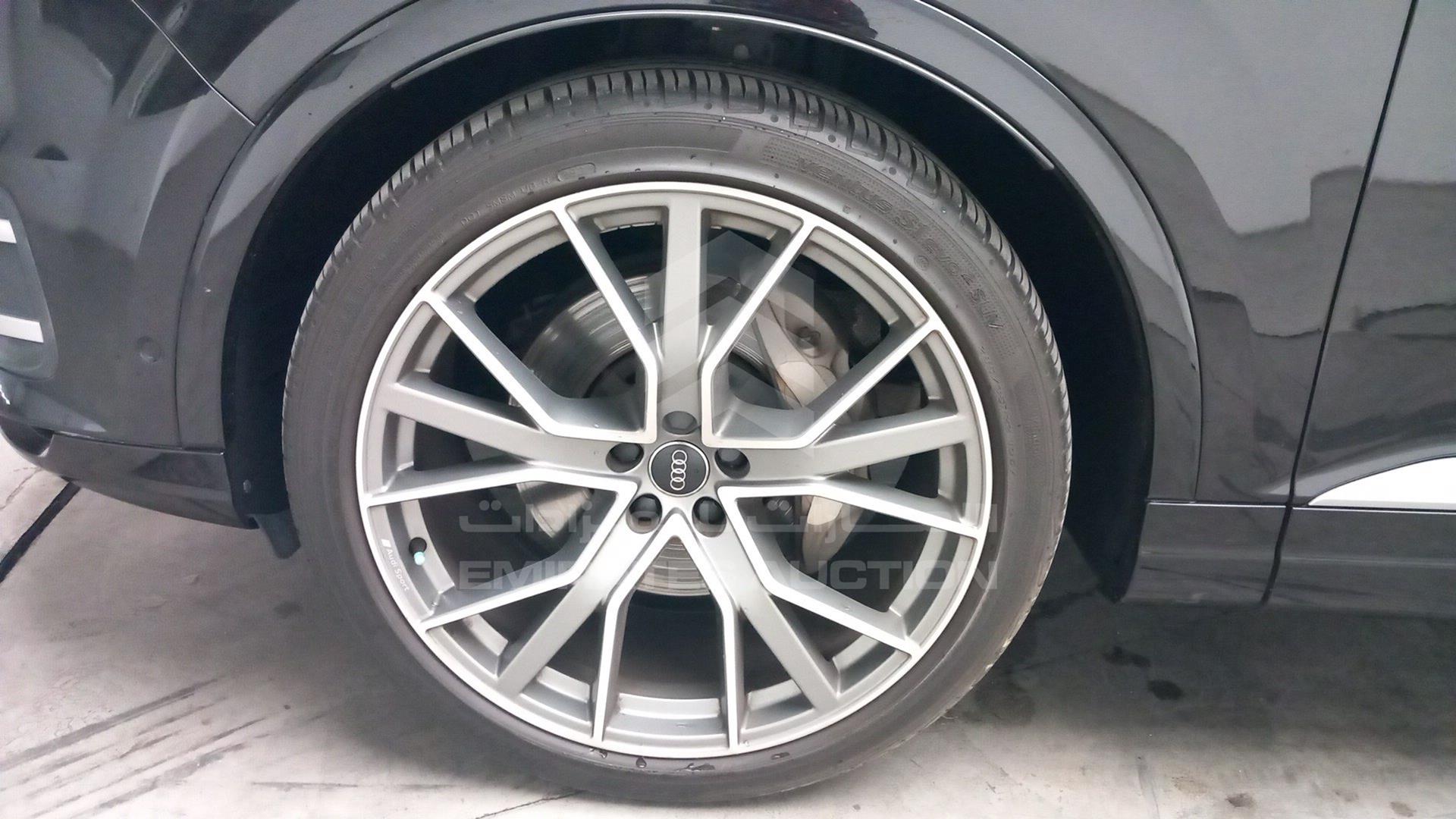 2018 AUDI Q7 VIN: WA1ZZZF70JD050858