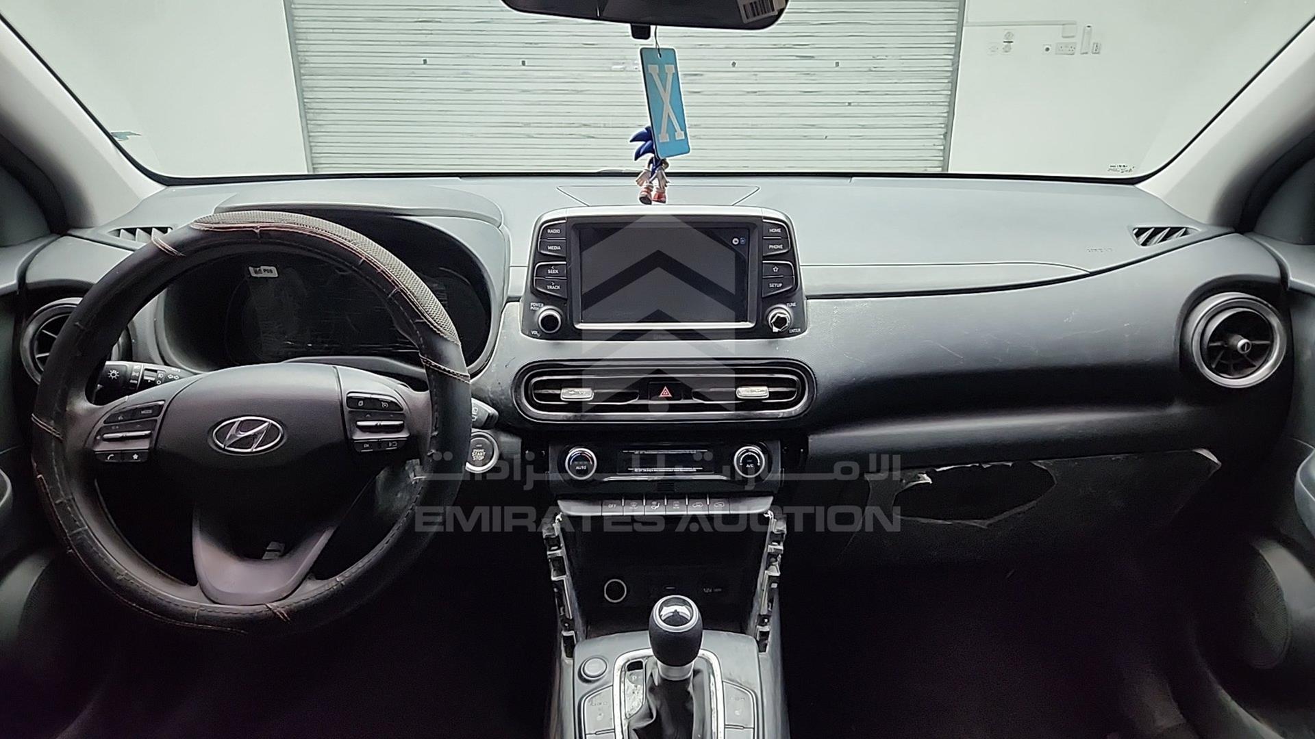 2022 HYUNDAI KONA VIN: KMHK281B3NU840464