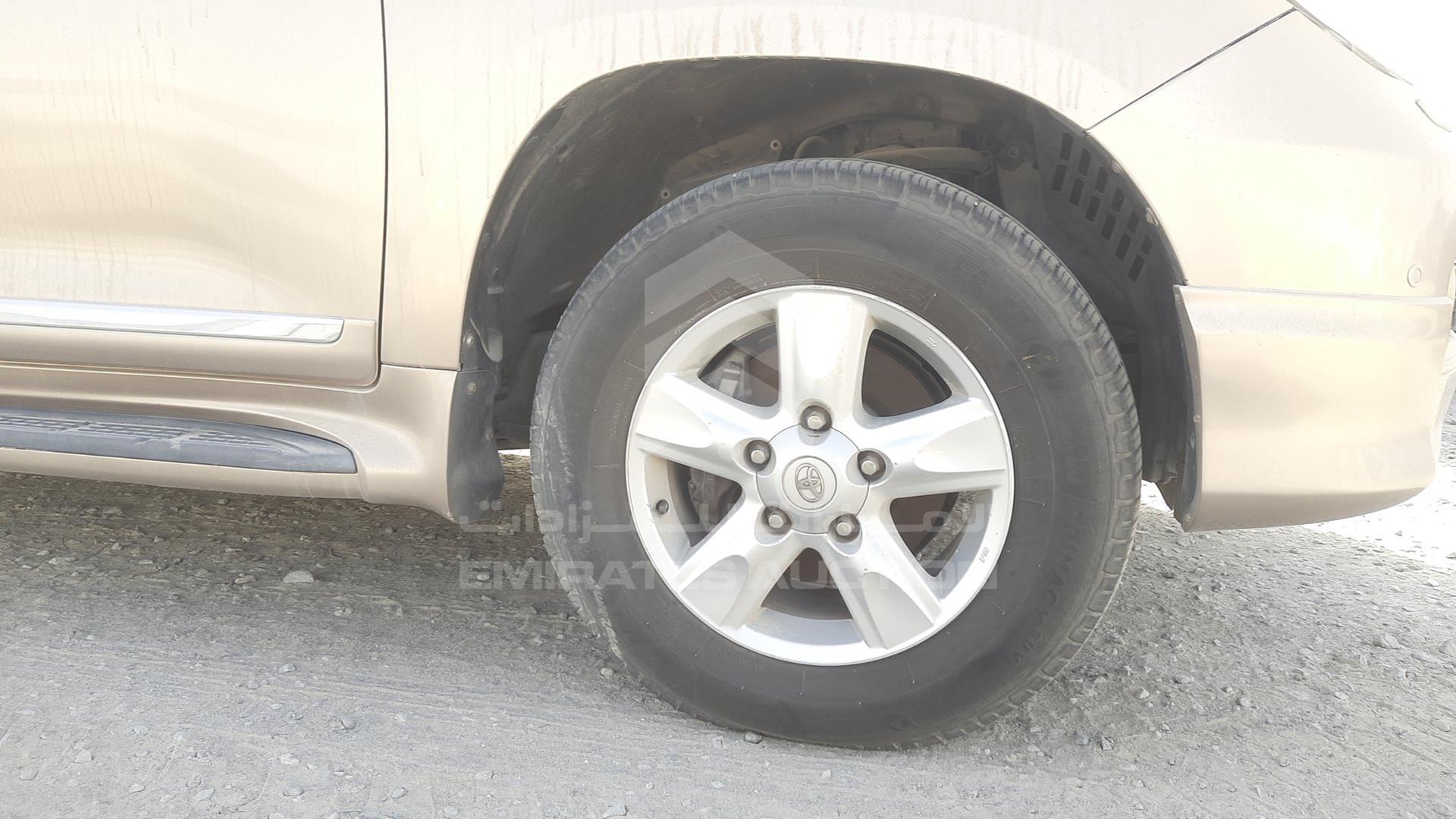 2010 TOYOTA LAND CRUISER VIN: JTMHT05J8A4037075