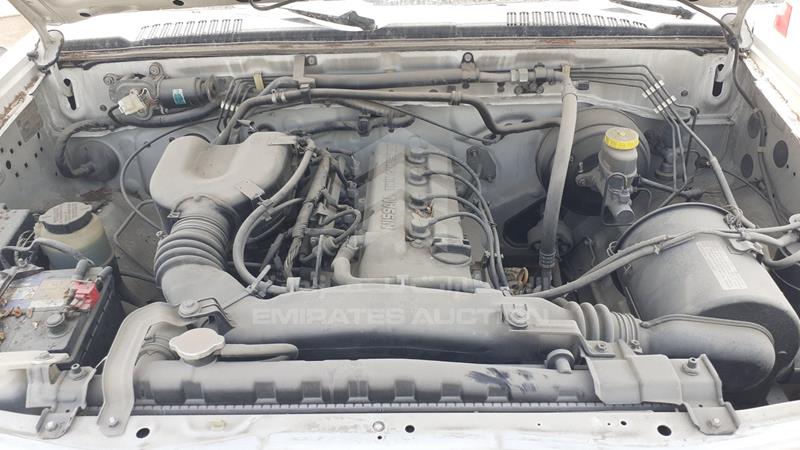 3N6DD23X3FK046463 Auction: EmiratesAuction Lot: 409161 3N6DD23X3FK046463 Nissan Pickup 2015 WHITE Photo 27