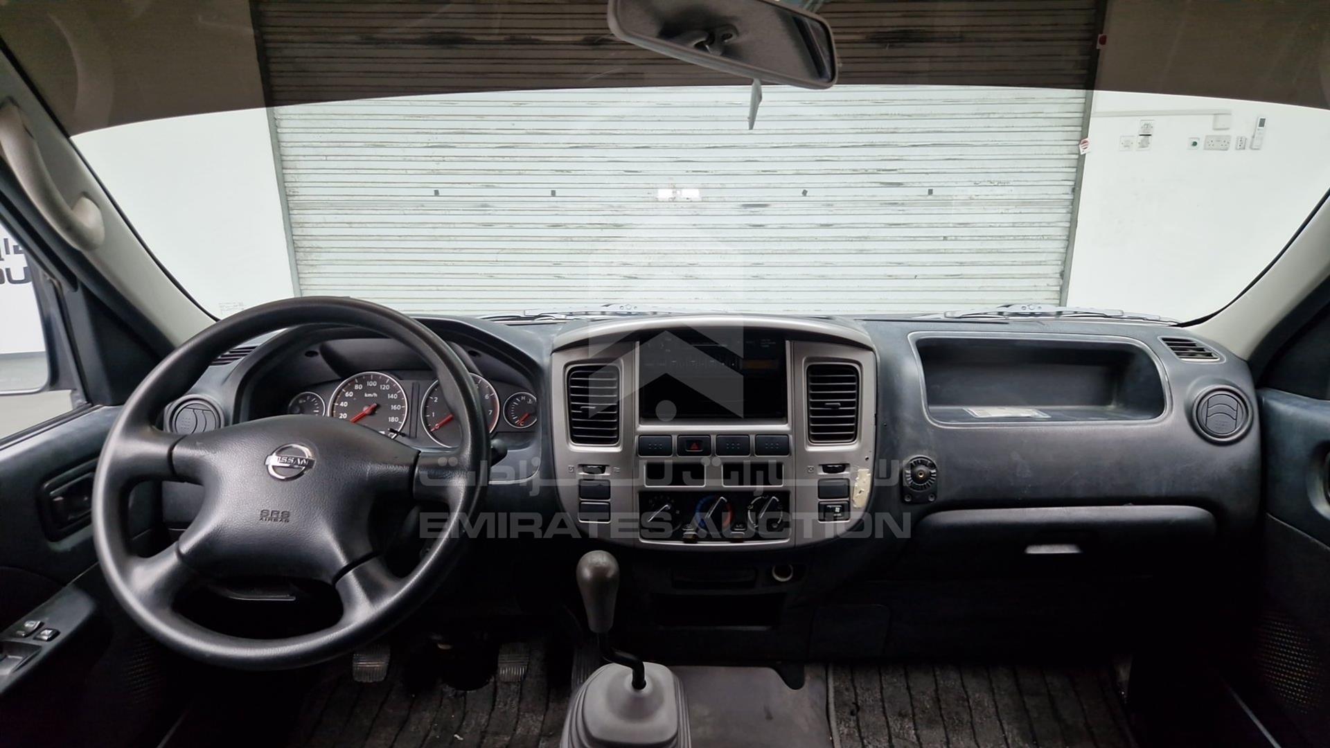 2010 NISSAN URVAN VIN: JN6AE54S8AX020680