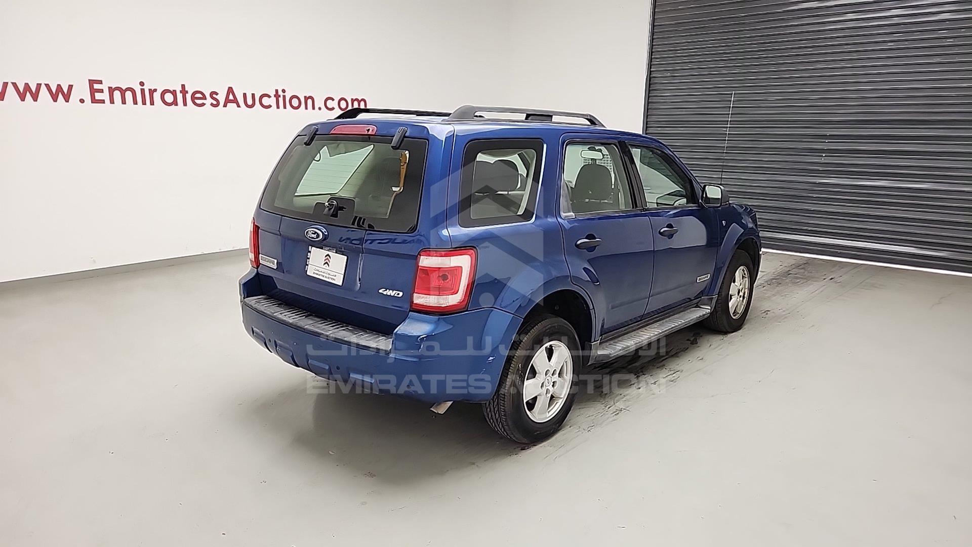 2008 FORD ESCAPE VIN: 1FMCU92198KA49463