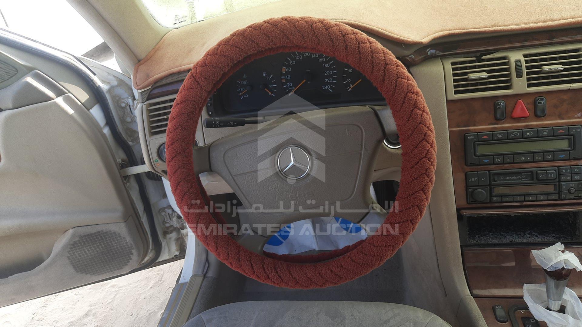1999 MERCEDES E 200 VIN: WDB2100351A858197