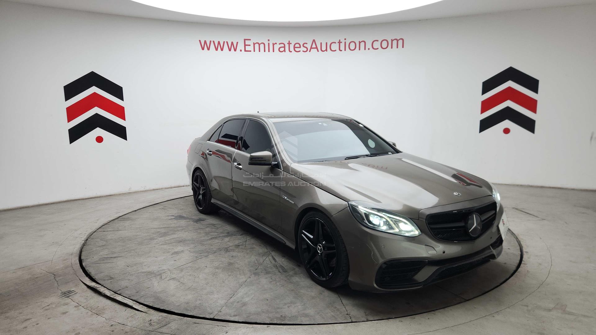 2011 MERCEDES E 550 VIN: WDDHF9AB2BA469907