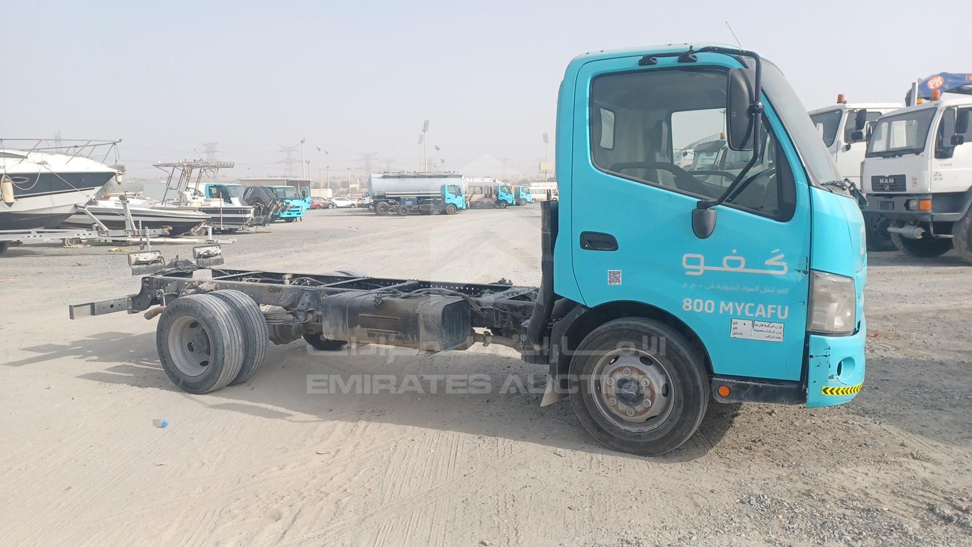 2021 HINO 300 VIN: JHHUCN1FXMK038058