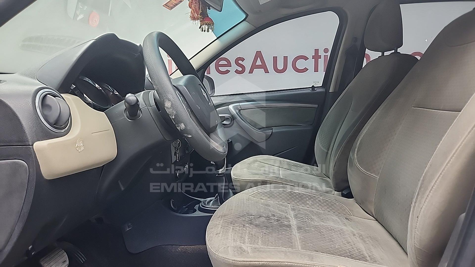 2018 RENAULT DUSTER VIN: VF1HSRGJ1JH575984