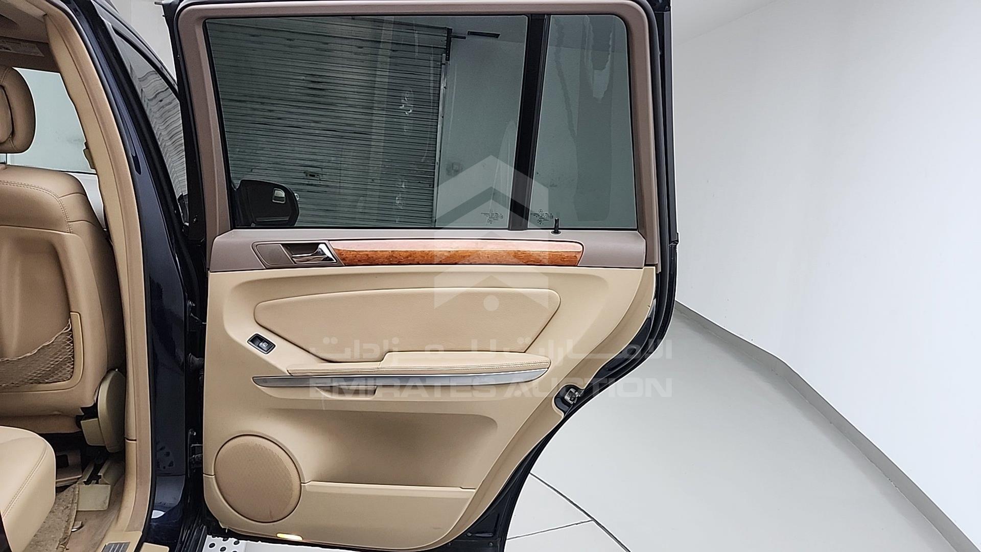 2009 MERCEDES GL 450 VIN: 4JGBF71E79A450712