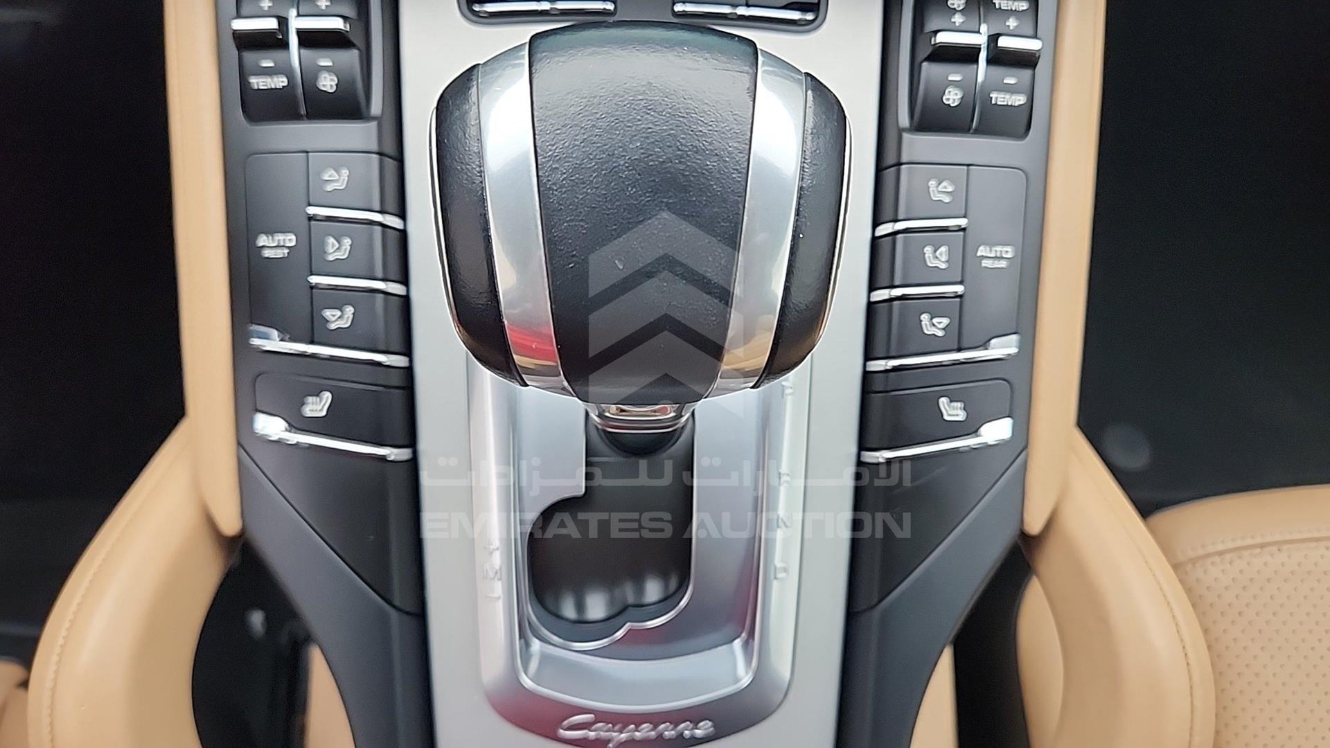 2014 PORSCHE CAYENNE VIN: WP1ZZZ92ZELA80549