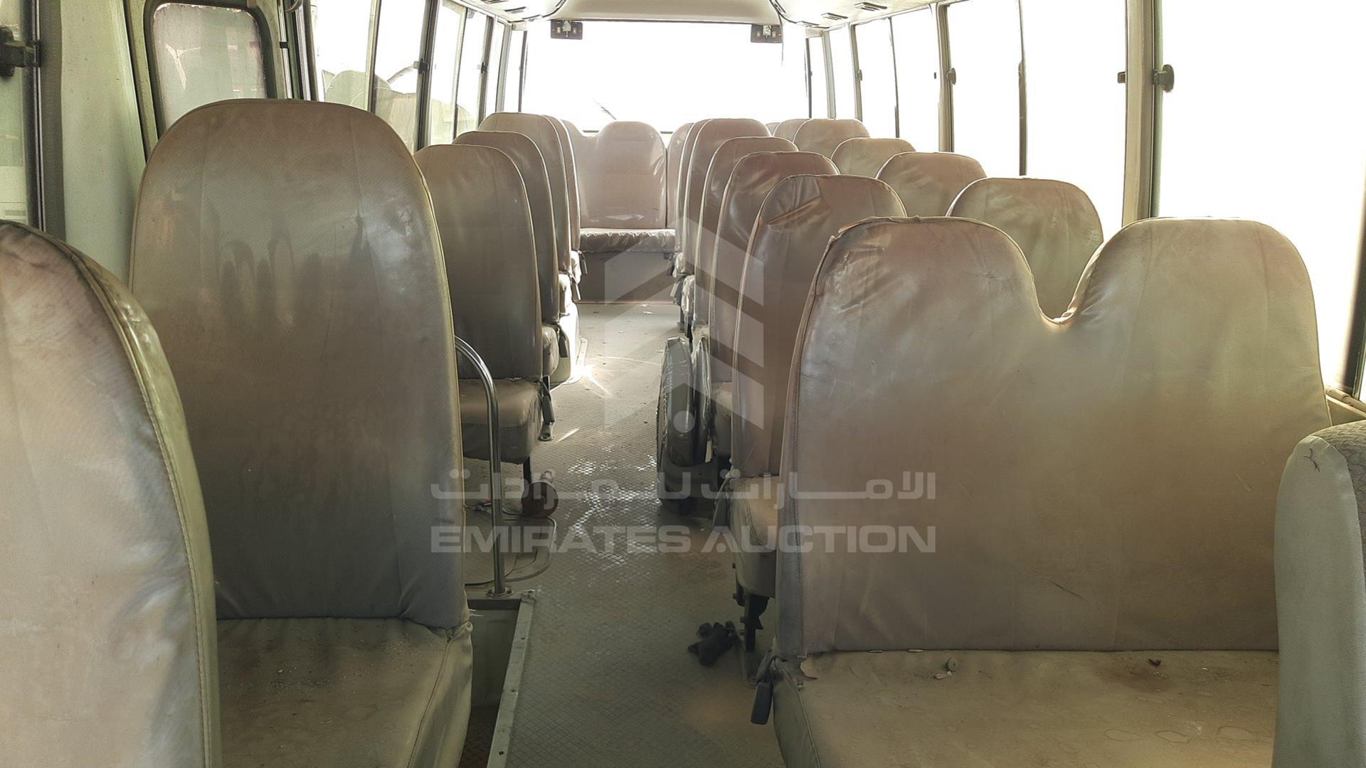 2008 TOYOTA COASTER VIN: JTGFK518684000498
