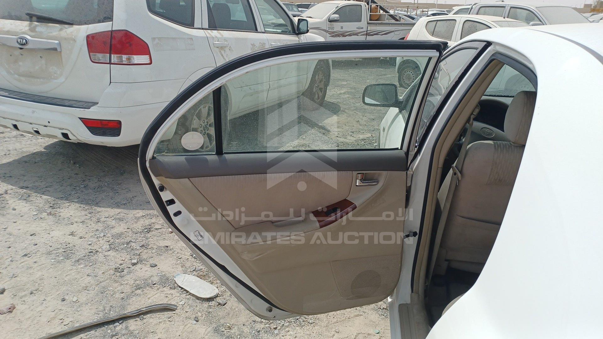 2007 TOYOTA COROLLA VIN: JTDBR22E470294600