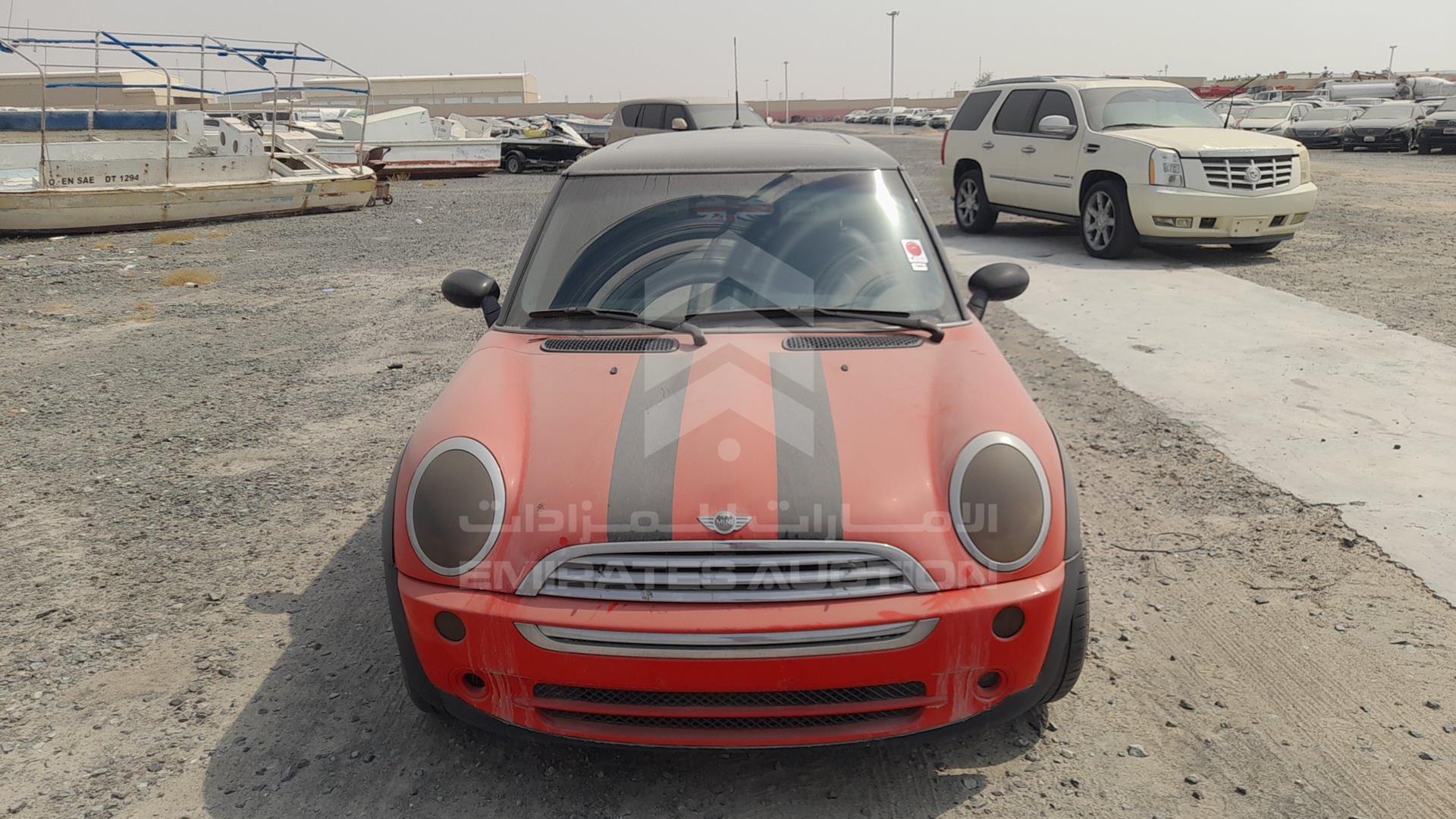2005 MINI COOPER VIN: WMWRC33595TK60424