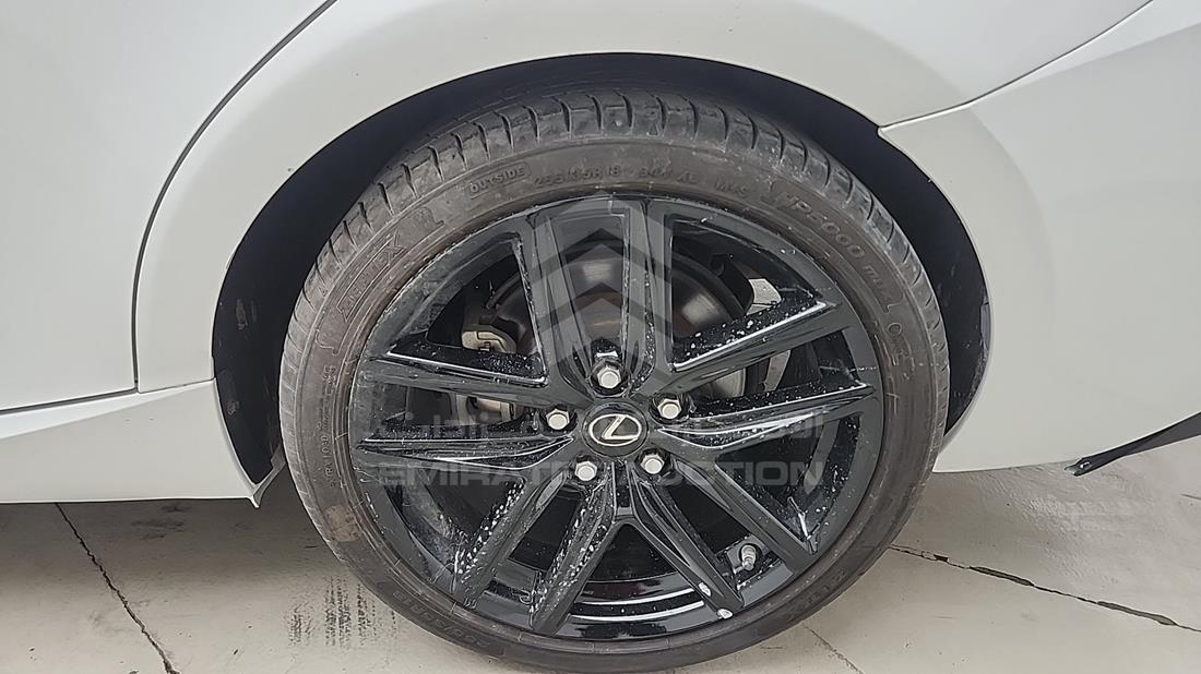 2014 Lexus IS 250 — Rear Left Tyre — Photo 36