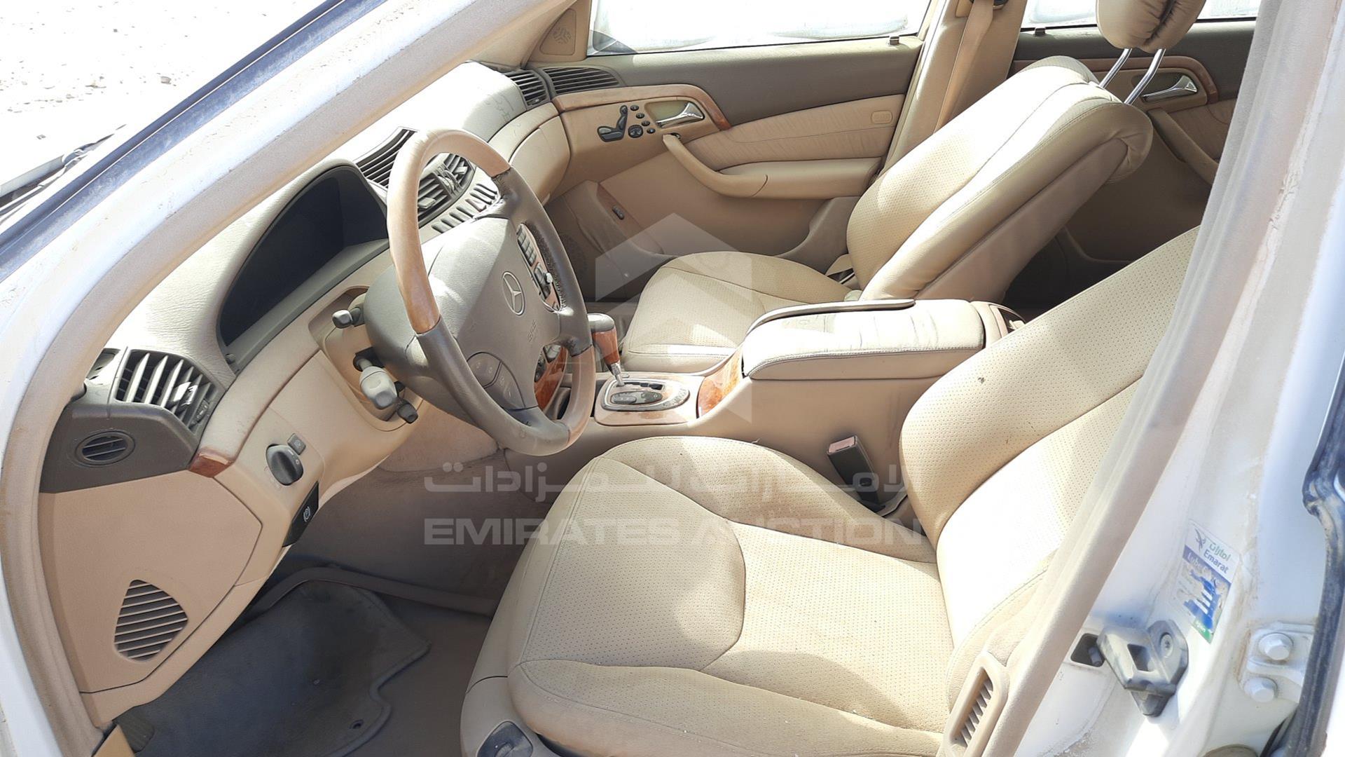 0 MERCEDES --- VIN: WDB2201701A118436