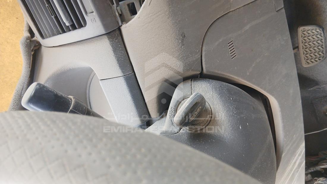 2006 Toyota Camry — Keys — Photo 4