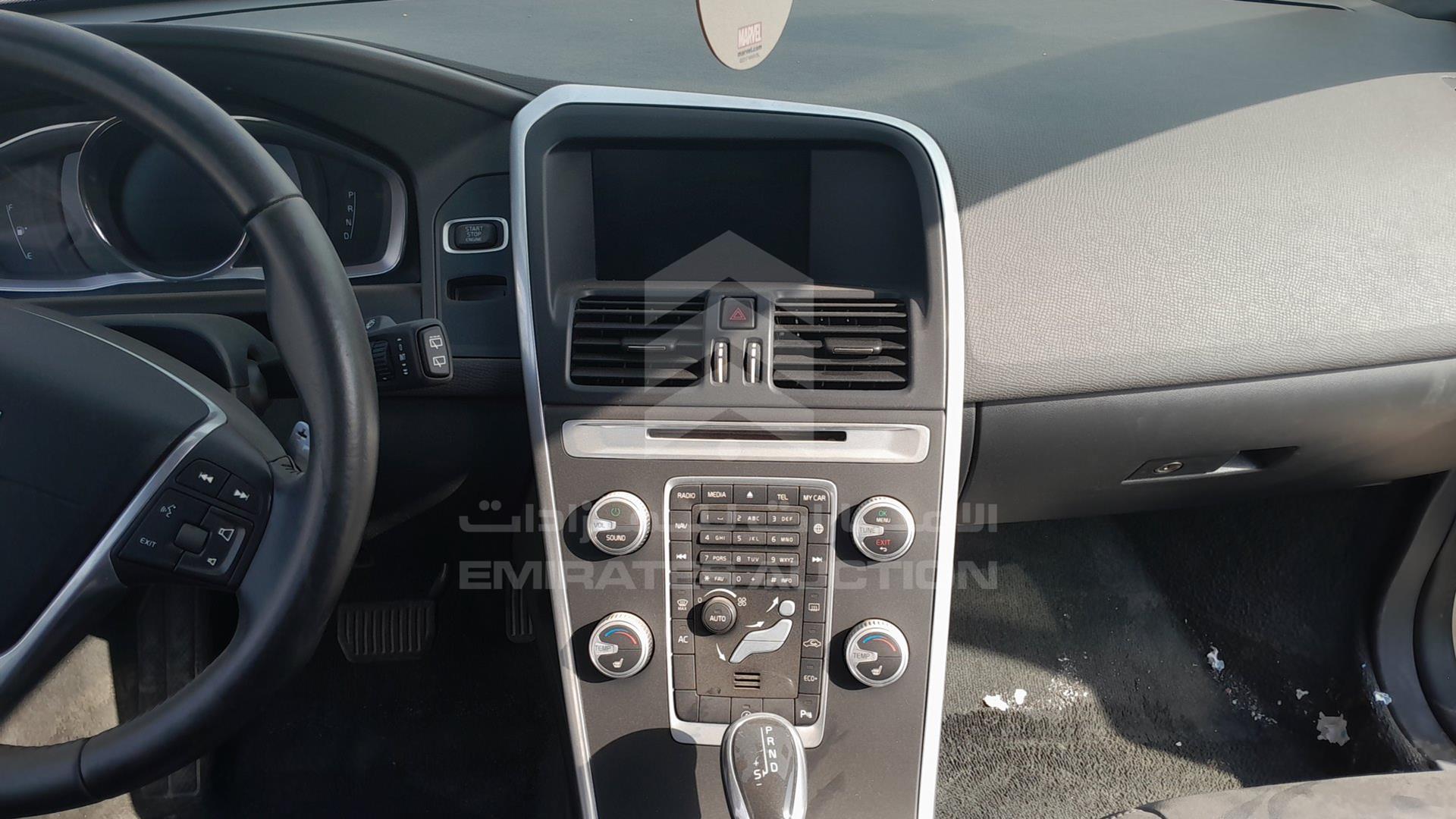 0 VOLVO XC 60 VIN: YV140CDZ6F2742194