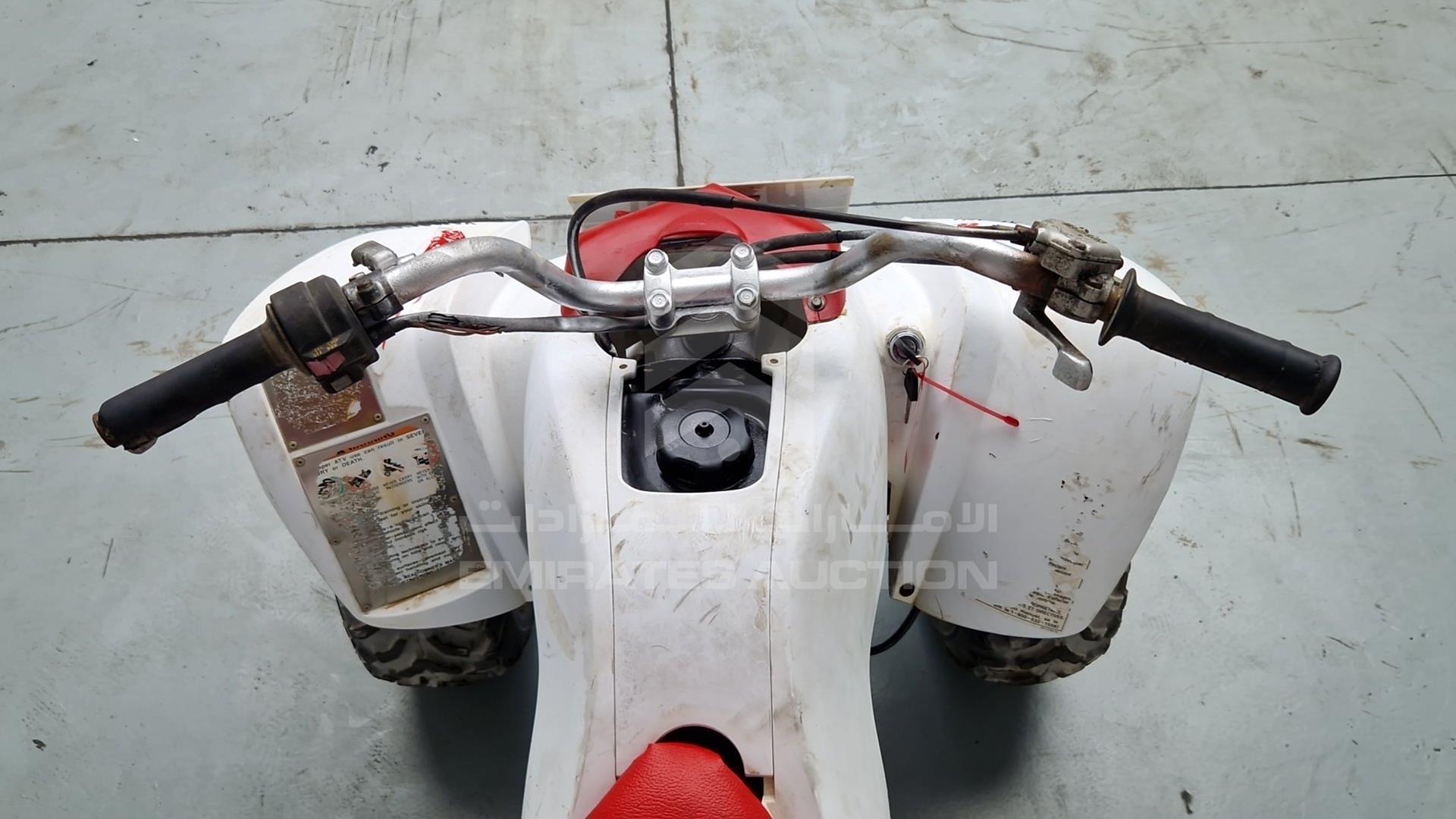 0 BUGGY YAMAHA VIN: B304E026422