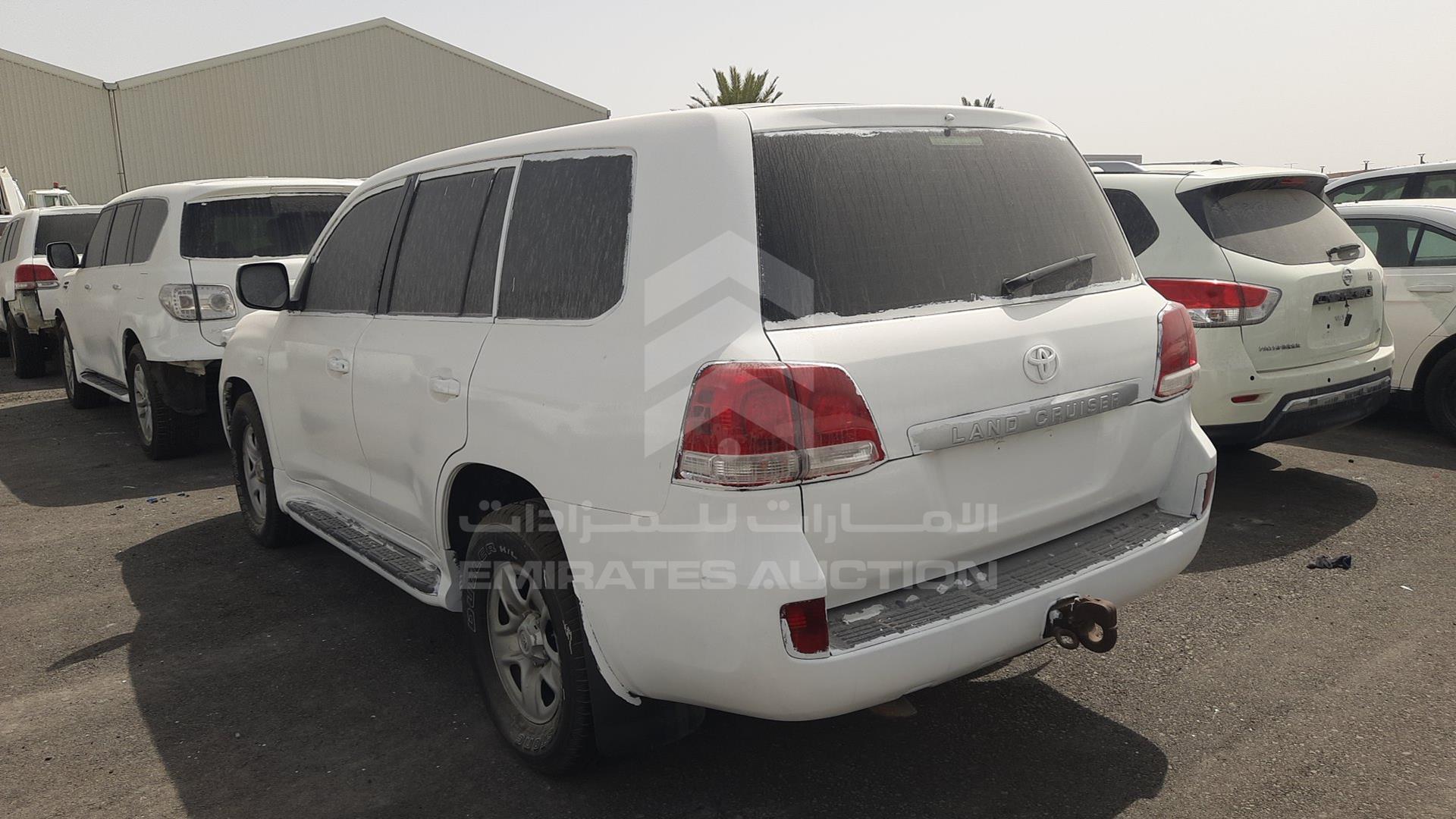 2011 TOYOTA LAND CRUISER VIN: JTMDU09J3B4043695