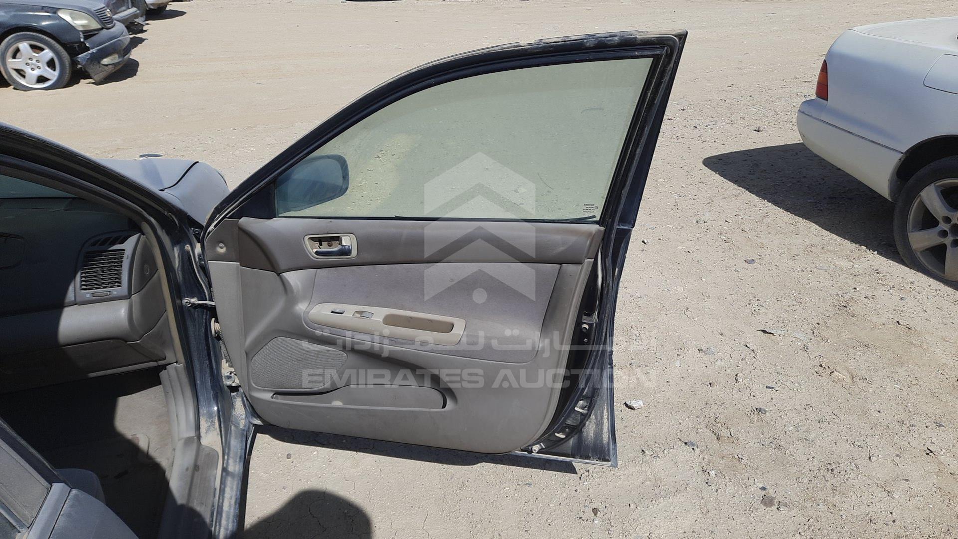 2004 TOYOTA CAMRY VIN: 4T1BE32K84U262000