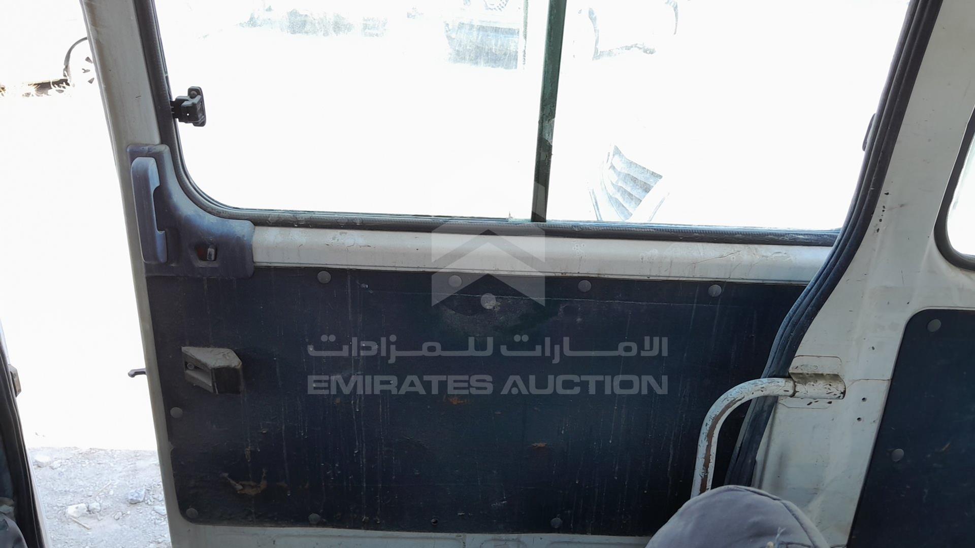2008 NISSAN URVAN VIN: JN6AE54S08X000370