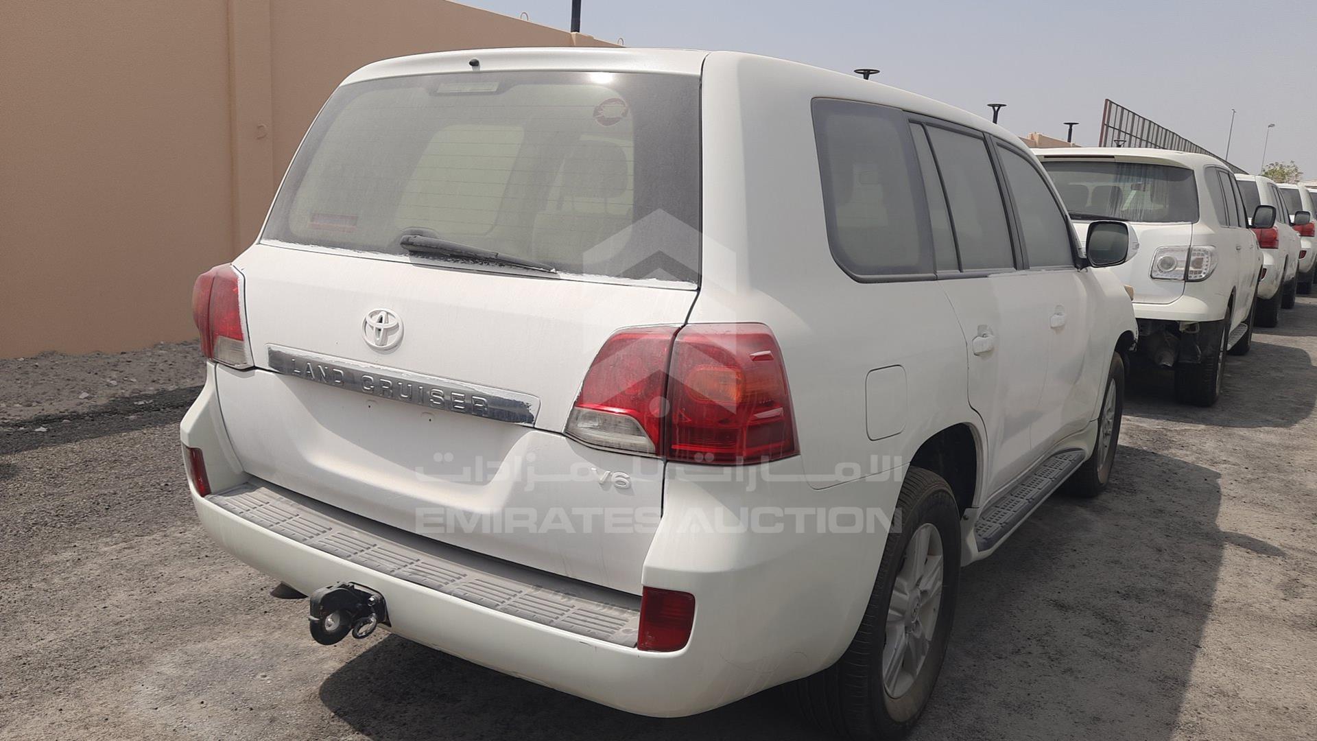 2014 TOYOTA LAND CRUISER VIN: JTMDU09J4E4094773