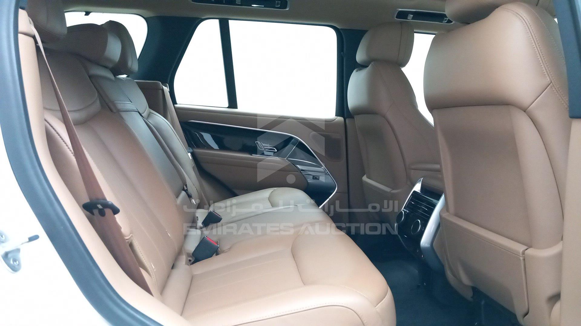 2022 RANGE ROVER VOGUE VIN: SALKA9B70NA007514