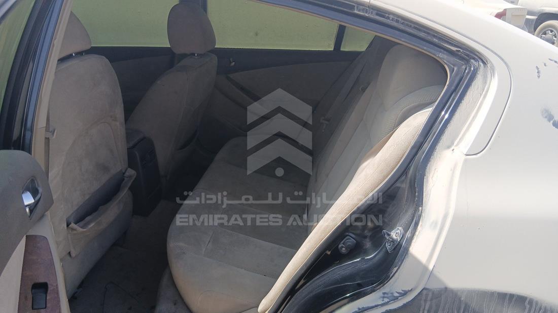 نيسان التيما 2008 — زاوية الراكب الخلفي اليسرى — صورة 19
