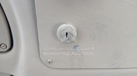 2016 Ashok Leyland Falcon — Keys — Photo 4 — Thumbnail