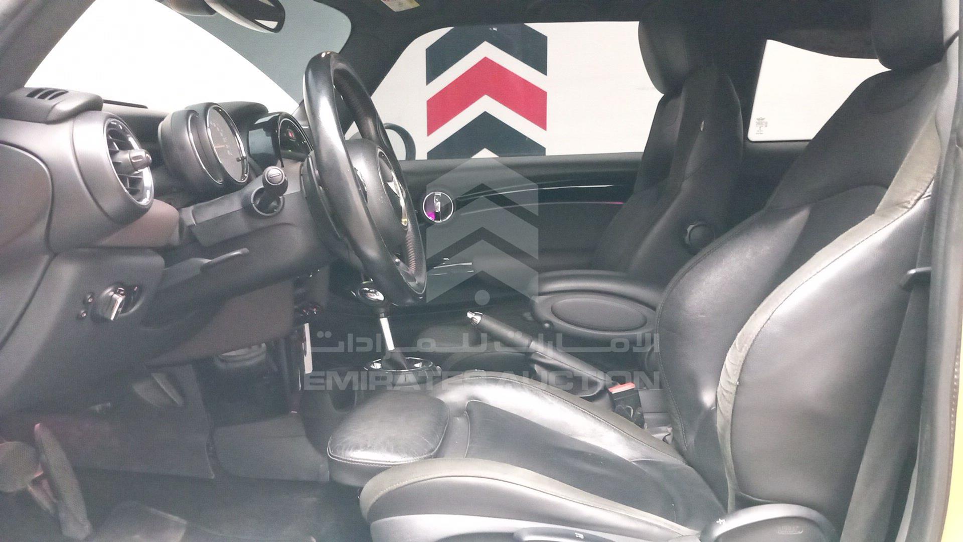2014 MINI COOPER S VIN: WMWXM7109ET905379