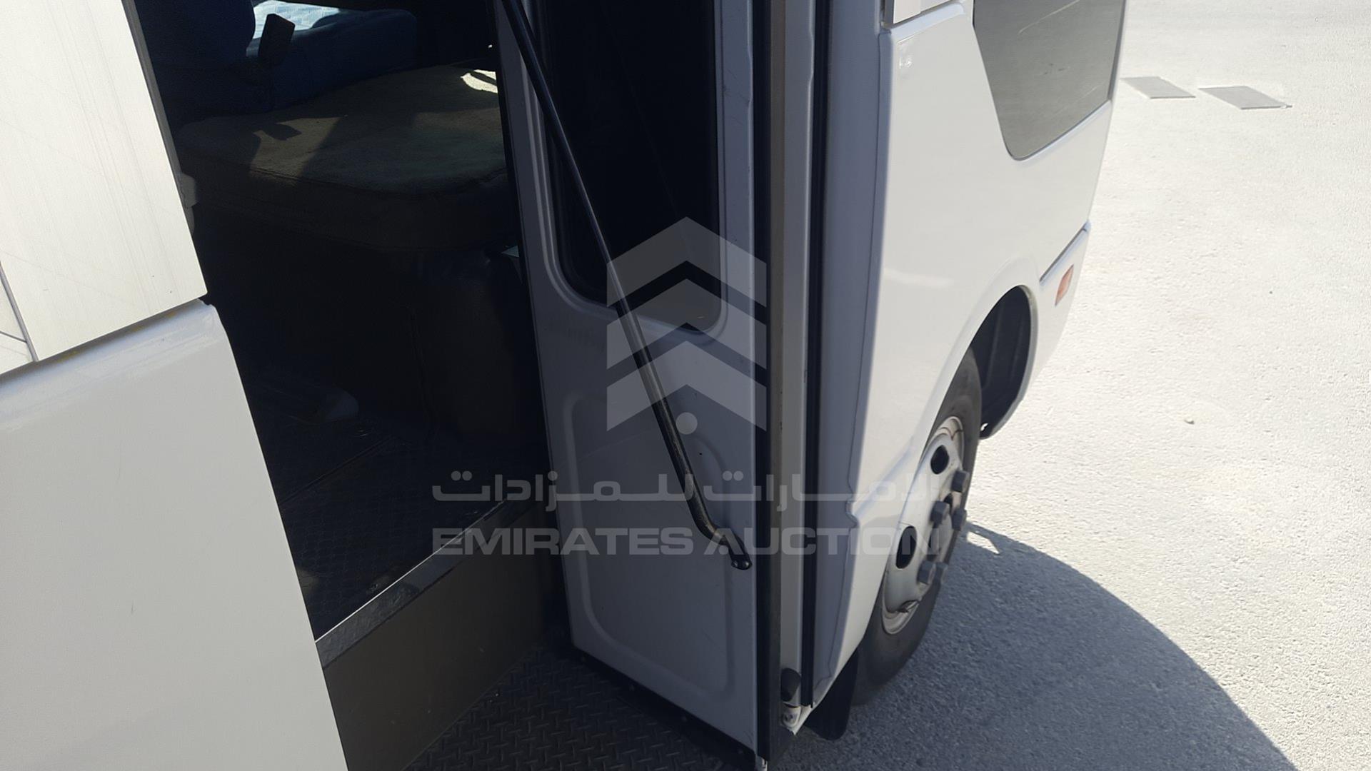2020 MITSUBISHI ROSA VIN: JL5BHJ6S1LRP21455