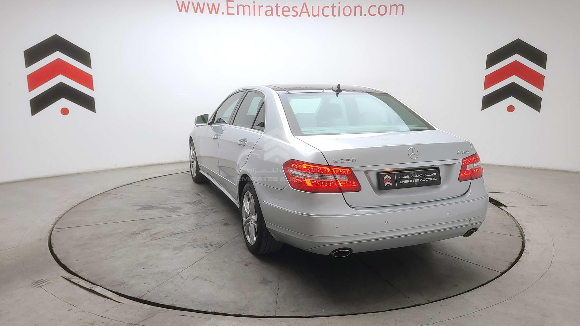 2011 MERCEDES E350 VIN: WDDHF8HB1BA303636