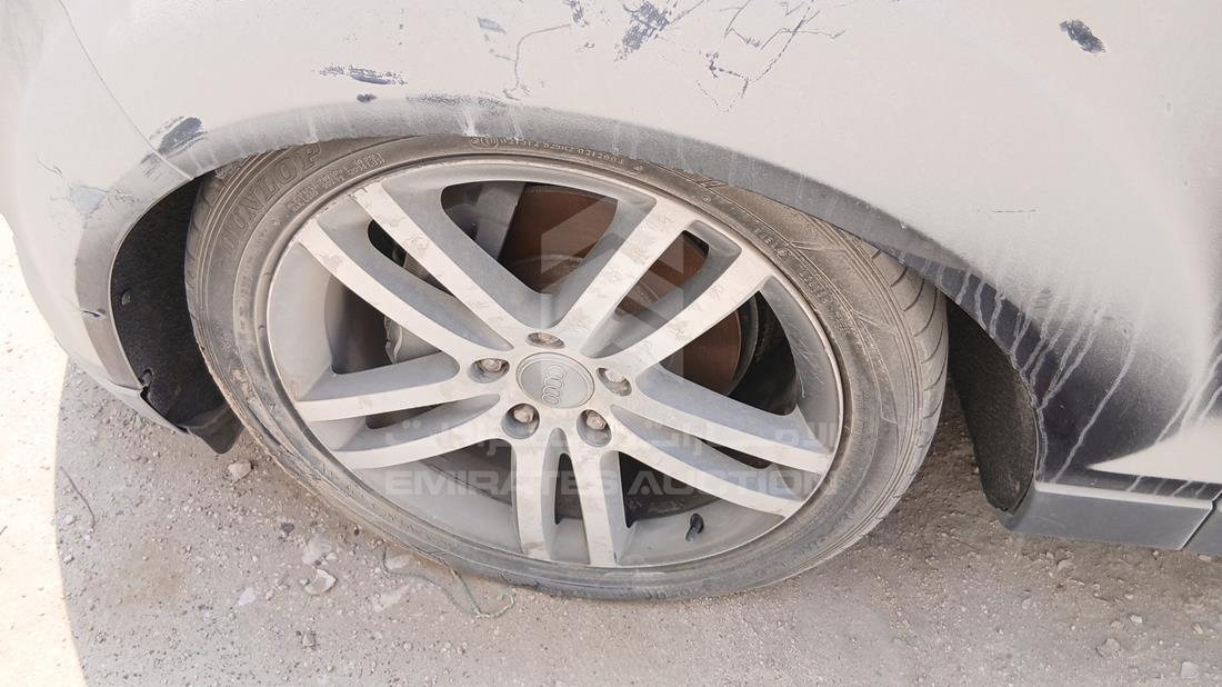 2007 Audi Q7 — Front Left Tyre — Photo 32