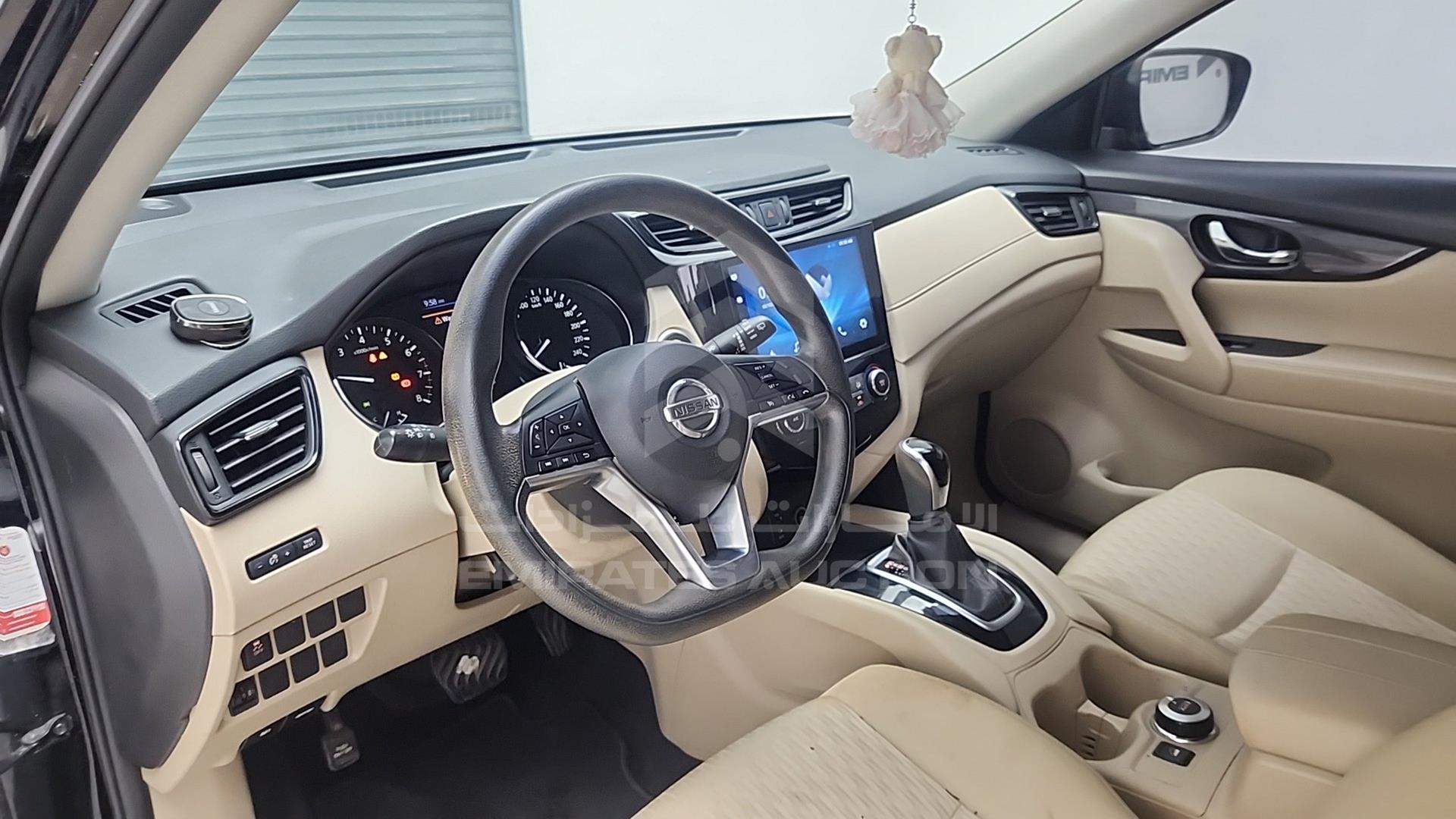 2019 NISSAN X-TRAIL VIN: JN1BT2MW8KW014676