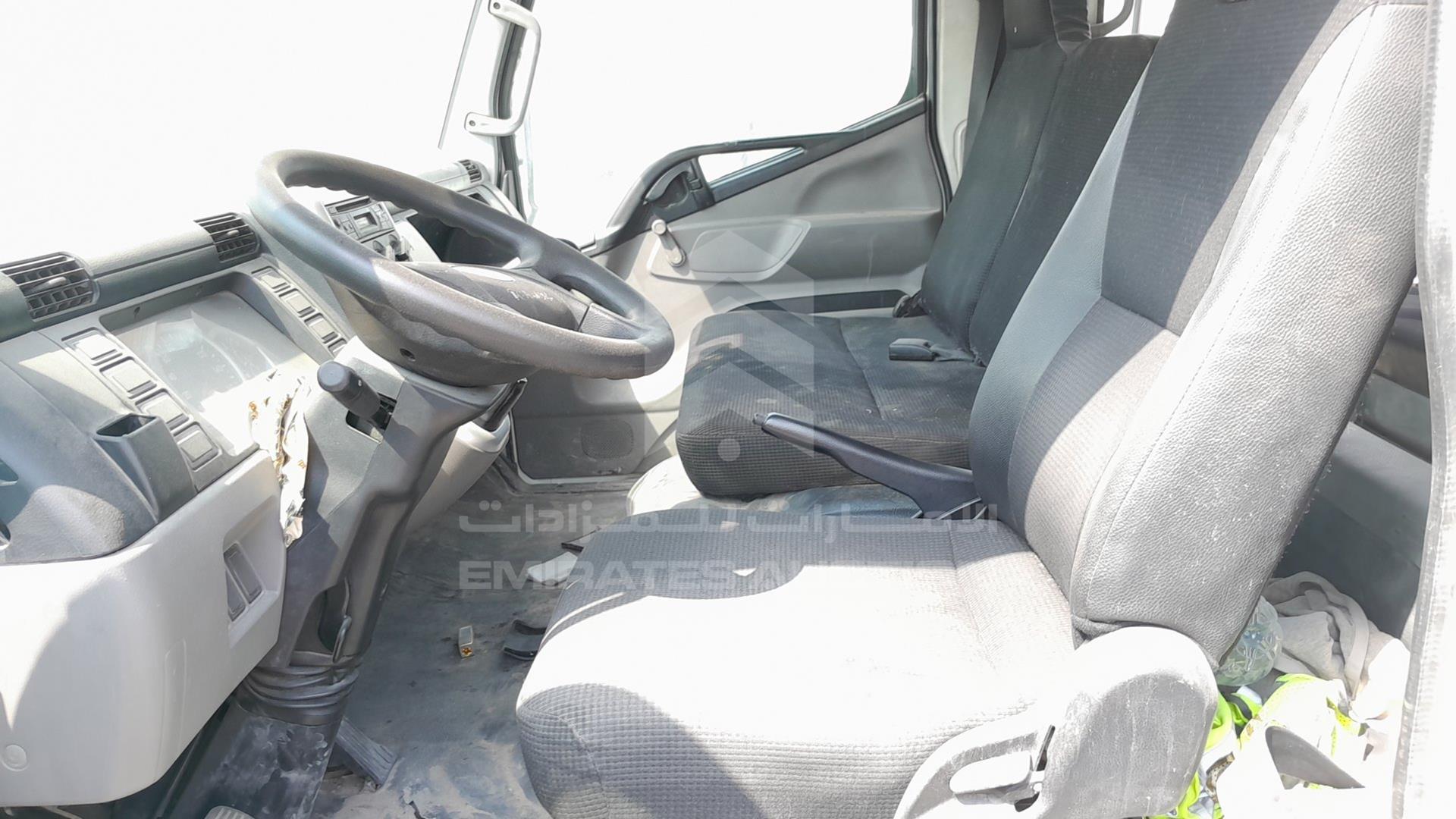 2017 MITSUBISHI CANTER VIN: JL7B6E1P7HK017235