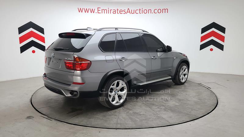 WBAZV4102DL926884 Auction: EmiratesAuction Lot: 409005 WBAZV4102DL926884 BMW X5 2013 GREY Photo 52