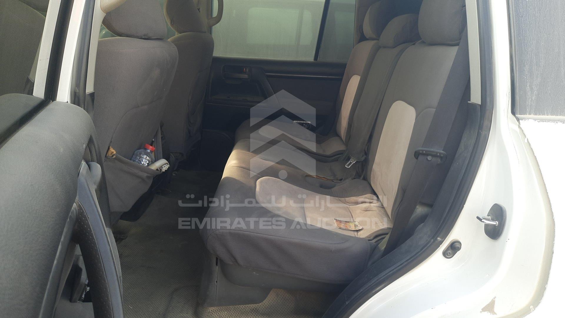 2011 TOYOTA LAND CRUISER VIN: JTMDU09J3B4034785