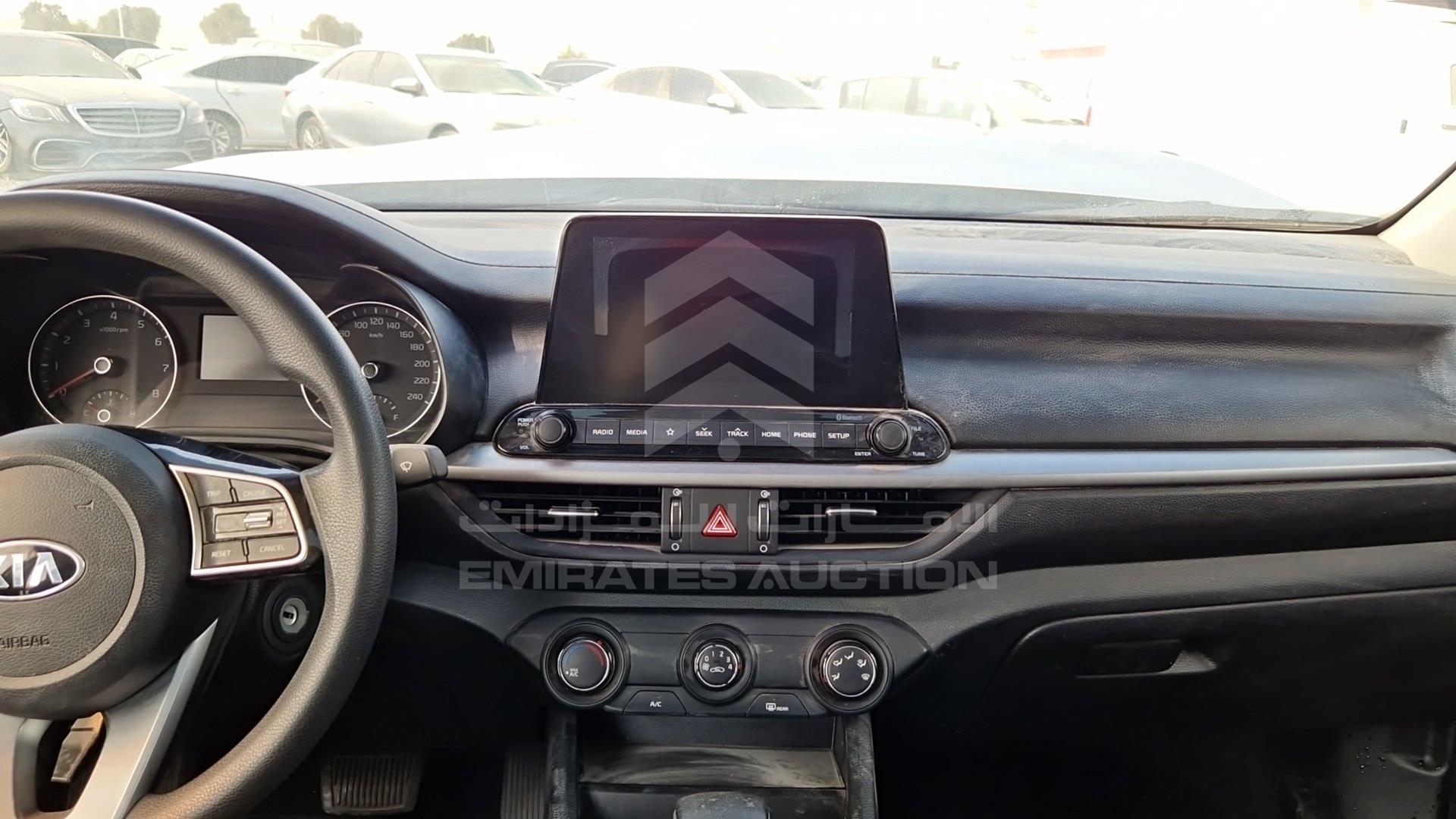 2020 KIA CERATO VIN: KNAF24167L5894176