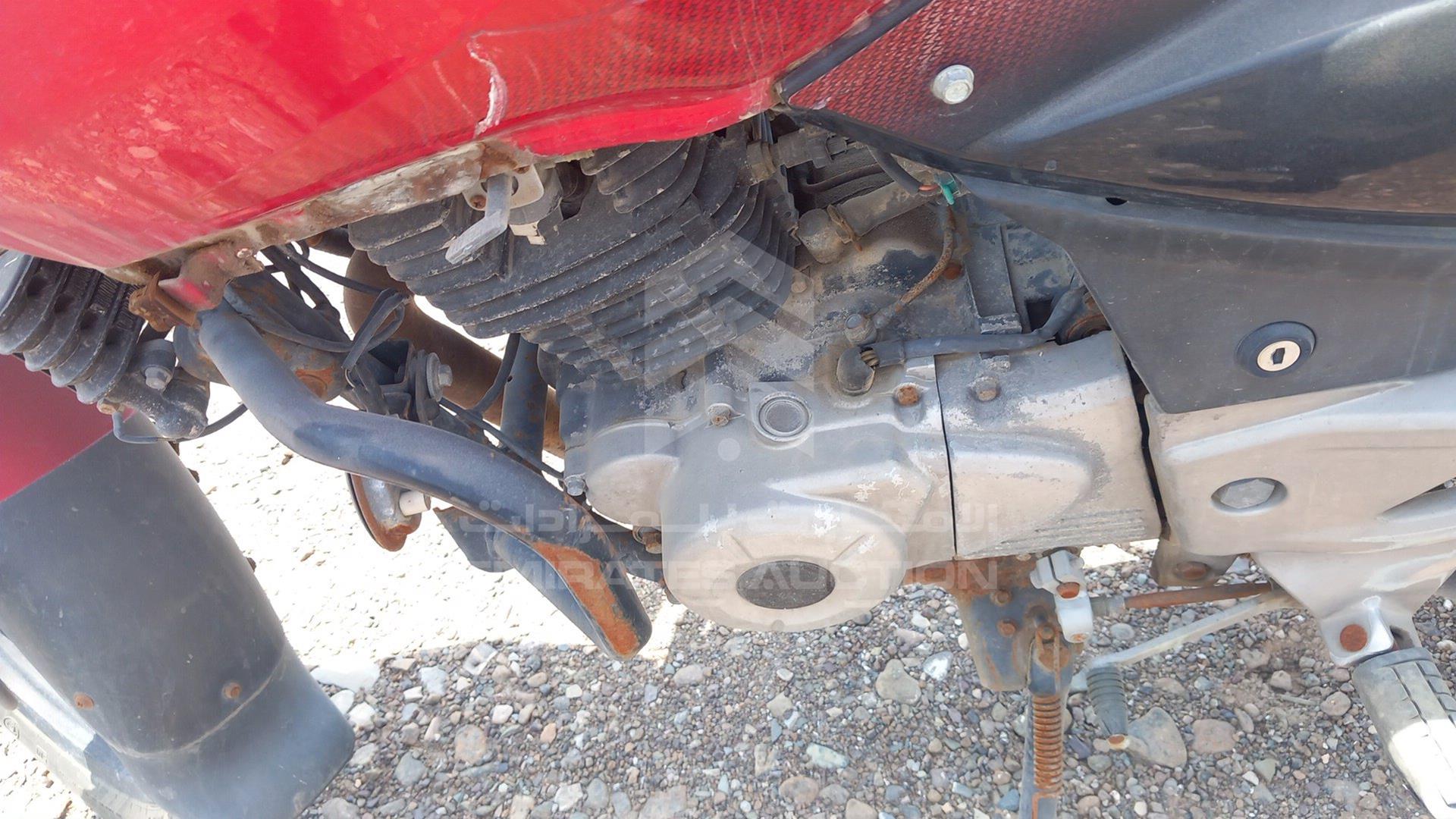 2012 BAJAJ 220 CC VIN: MD2DHDKZZVCA93501