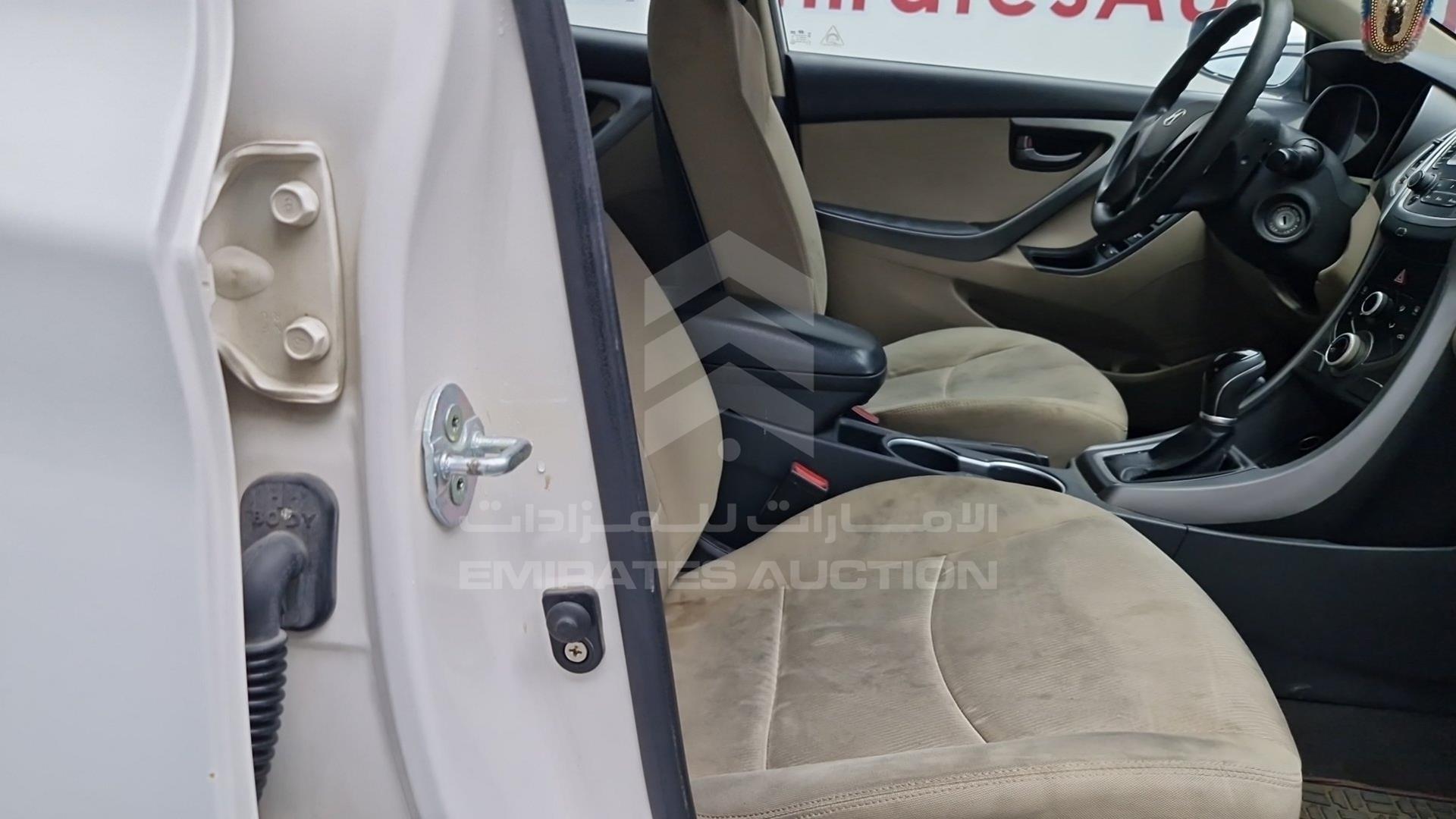2015 HYUNDAI ELANTRA VIN: KMHDG41C2FU254450