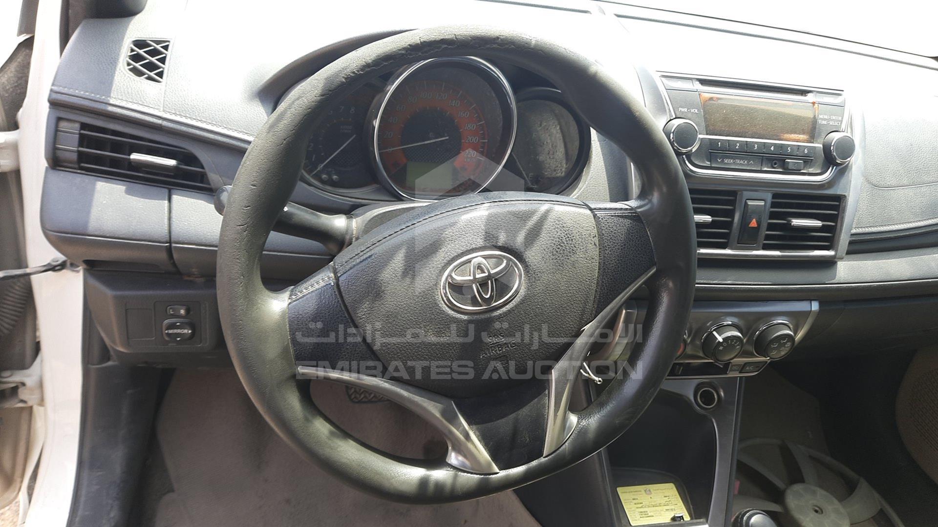 2015 TOYOTA YARIS VIN: MR2KW9F31F1080059