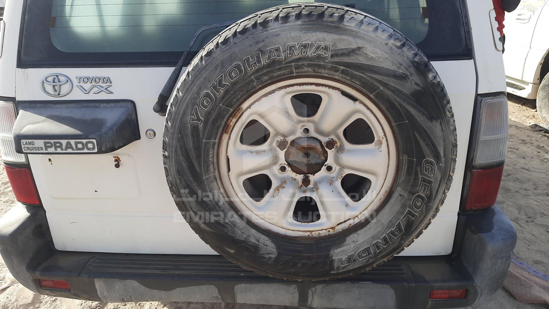 2002 TOYOTA PRADO VIN: JTEBN95J920098069