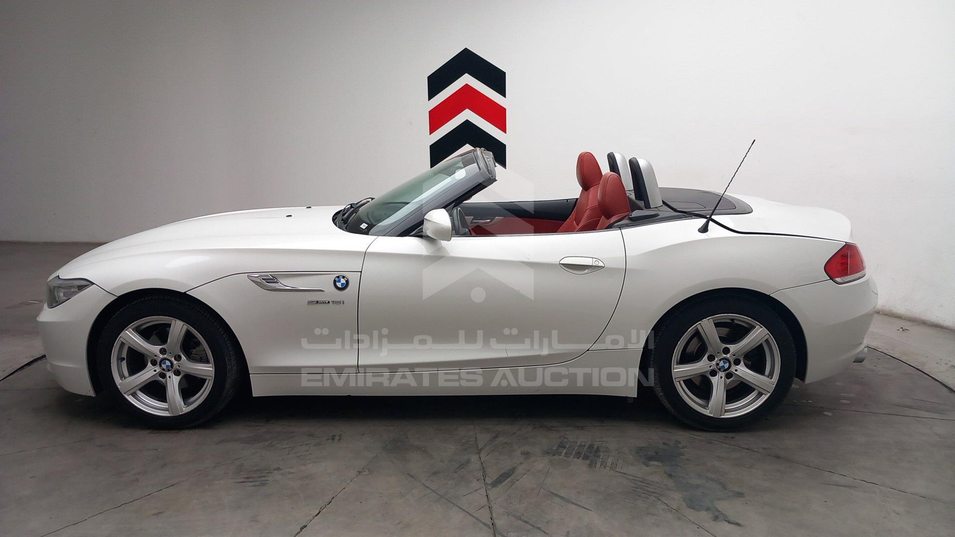 2015 BMW Z4 VIN: WBALL1103FJ664642