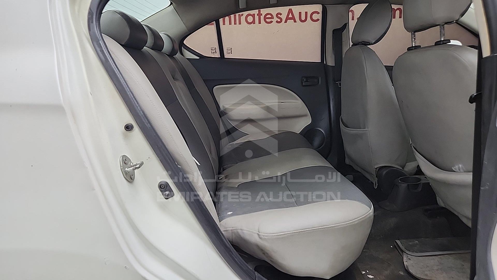 2014 MITSUBISHI ATTRAGE VIN: MMBSTA13AEH011677