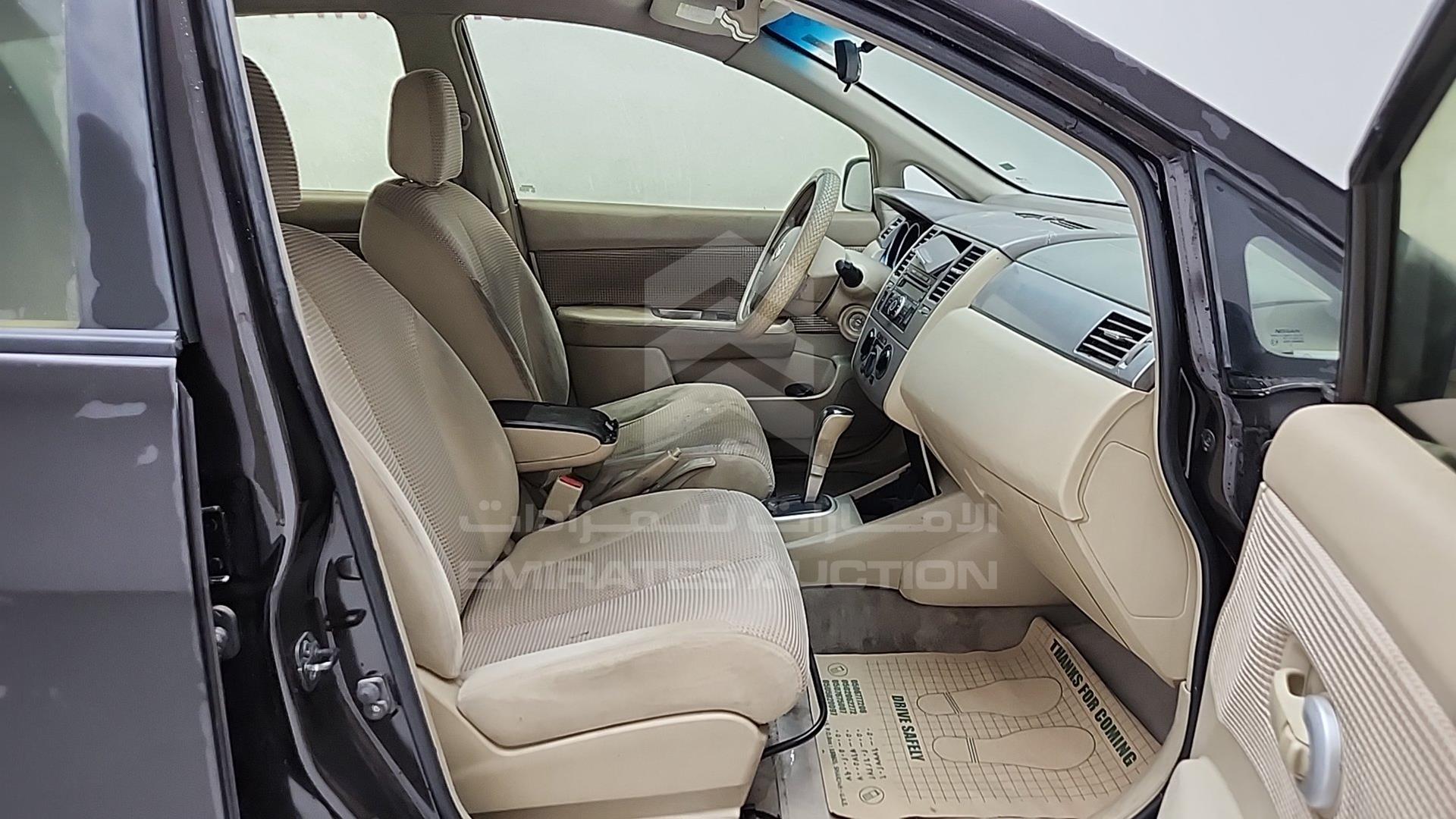 2011 NISSAN TIIDA VIN: 3N1BC1C74BK194996