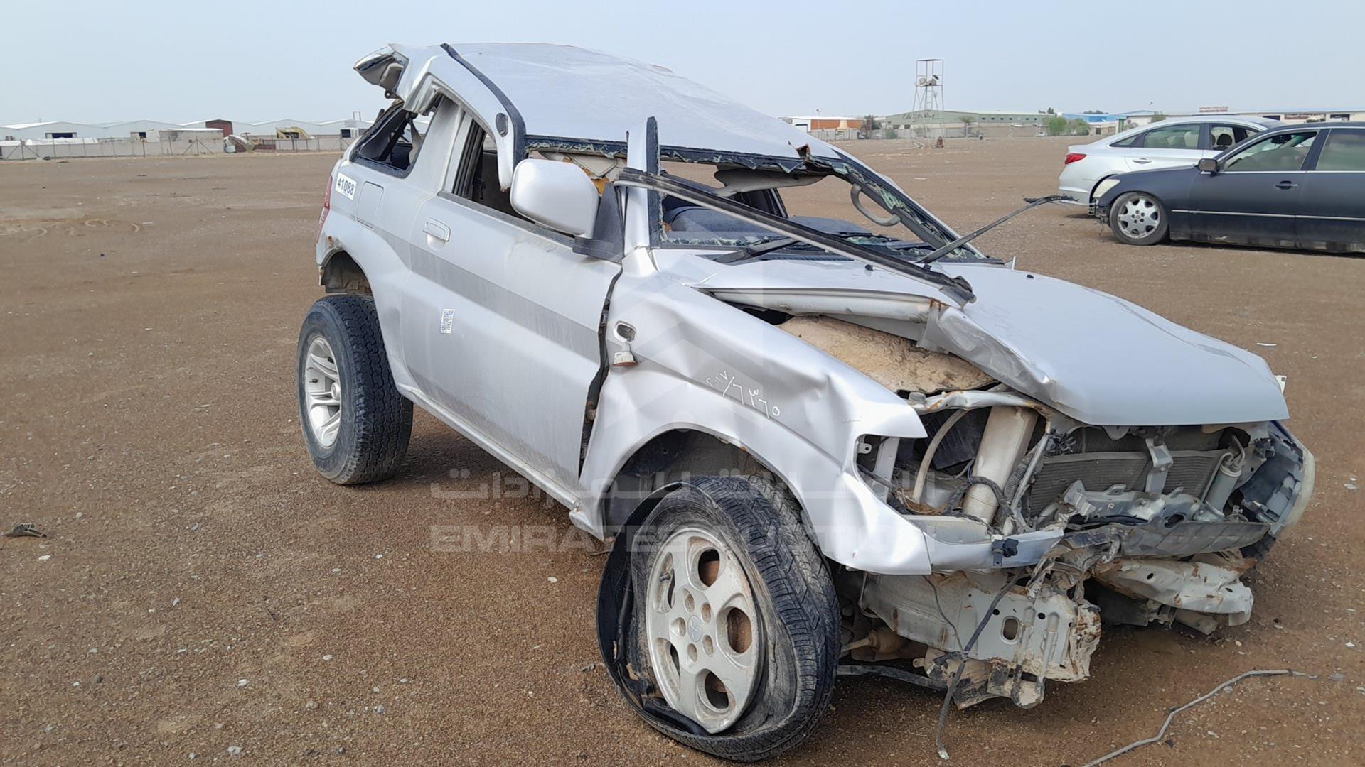 2001 MITSUBISHI PAJERO VIN: H67W-5200281
