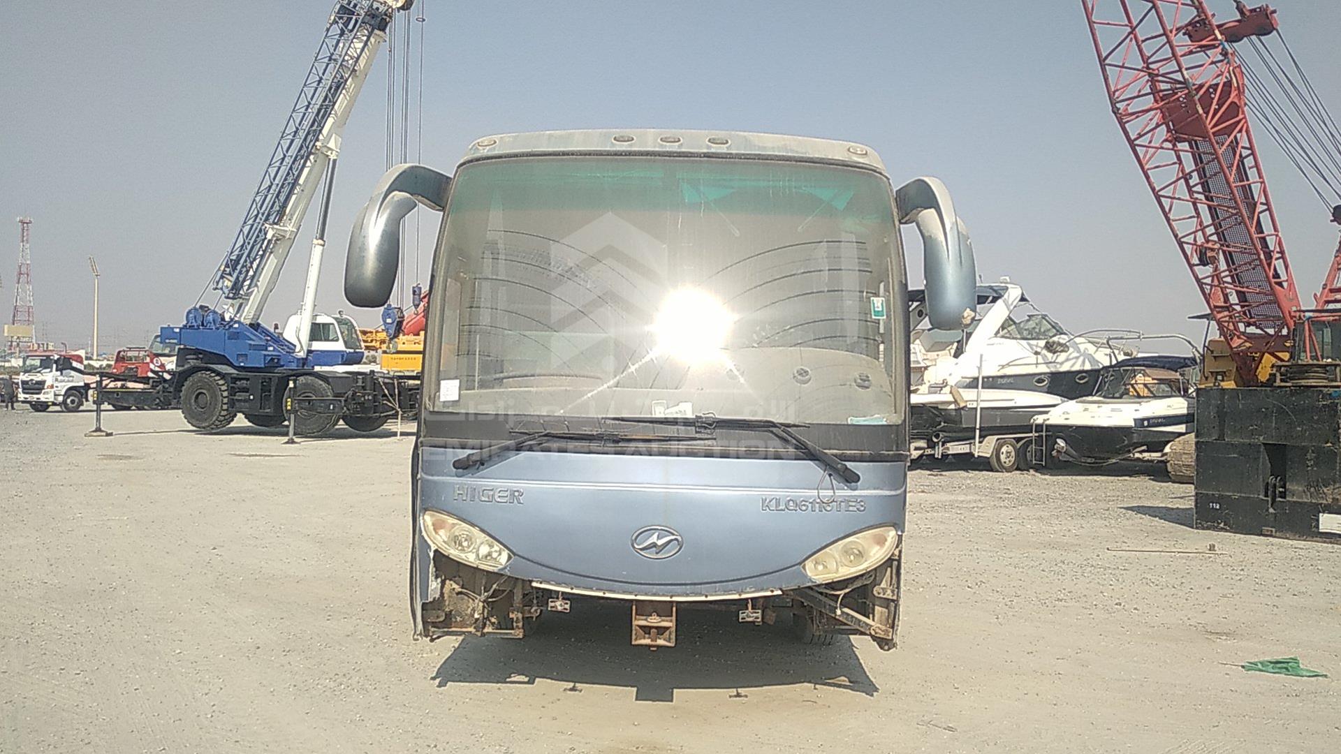 2010 HIGER BUS VIN: LKLR1FSD3AB537464