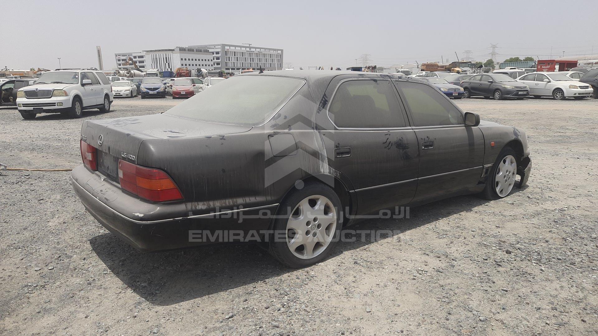 1998 LEXUS LS400 VIN: JT8BH28F2W0137843