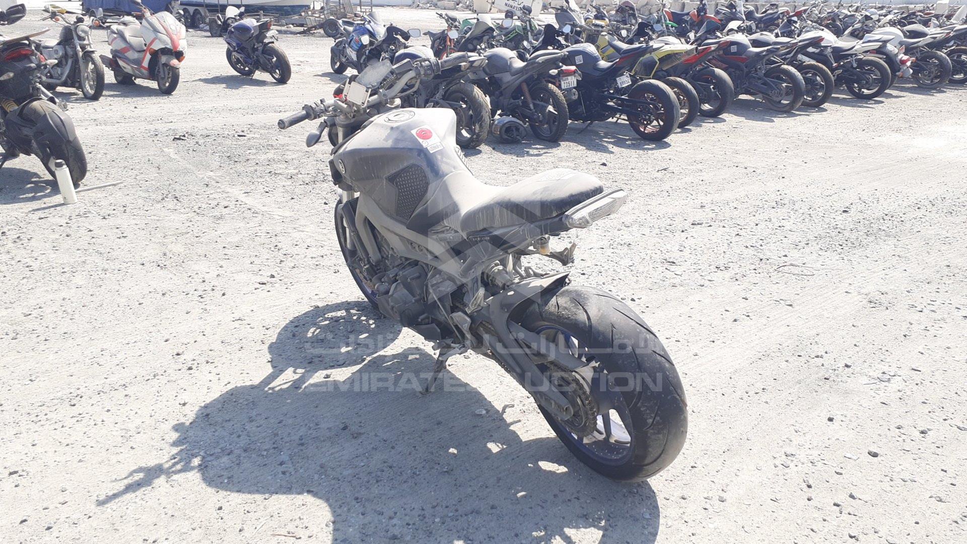 2014 YAMAHA MT 09 VIN: JYARN2949FA001186