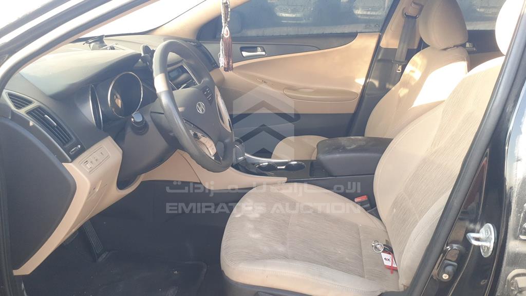 5NPEB4AC7BH229927 - 2011 HYUNDAI SONATA - #520549