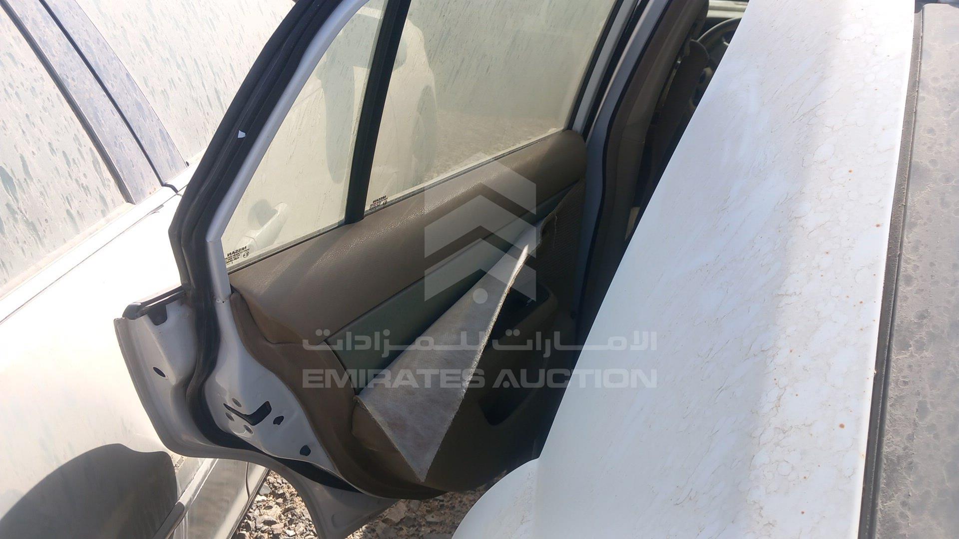 2011 NISSAN TIIDA VIN: 3N1BC1A78BL383874