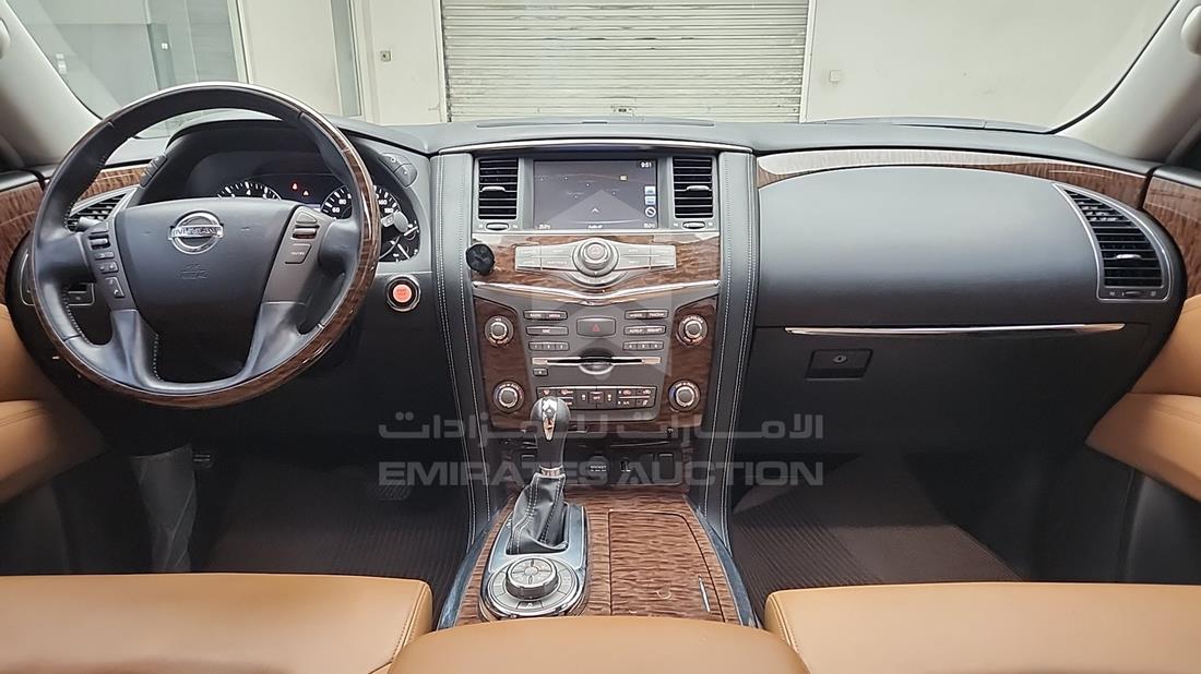 نيسان باترول 2019 — زاوية الواجهة الكاملة — صورة 19